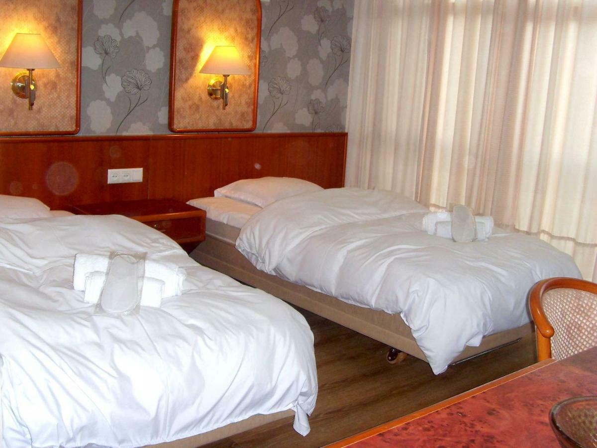 Hotel NADIKVARI Tbilisi Buitenkant foto