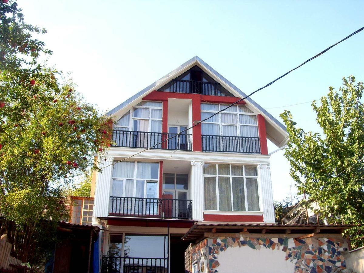 Hotel NADIKVARI Tbilisi Buitenkant foto