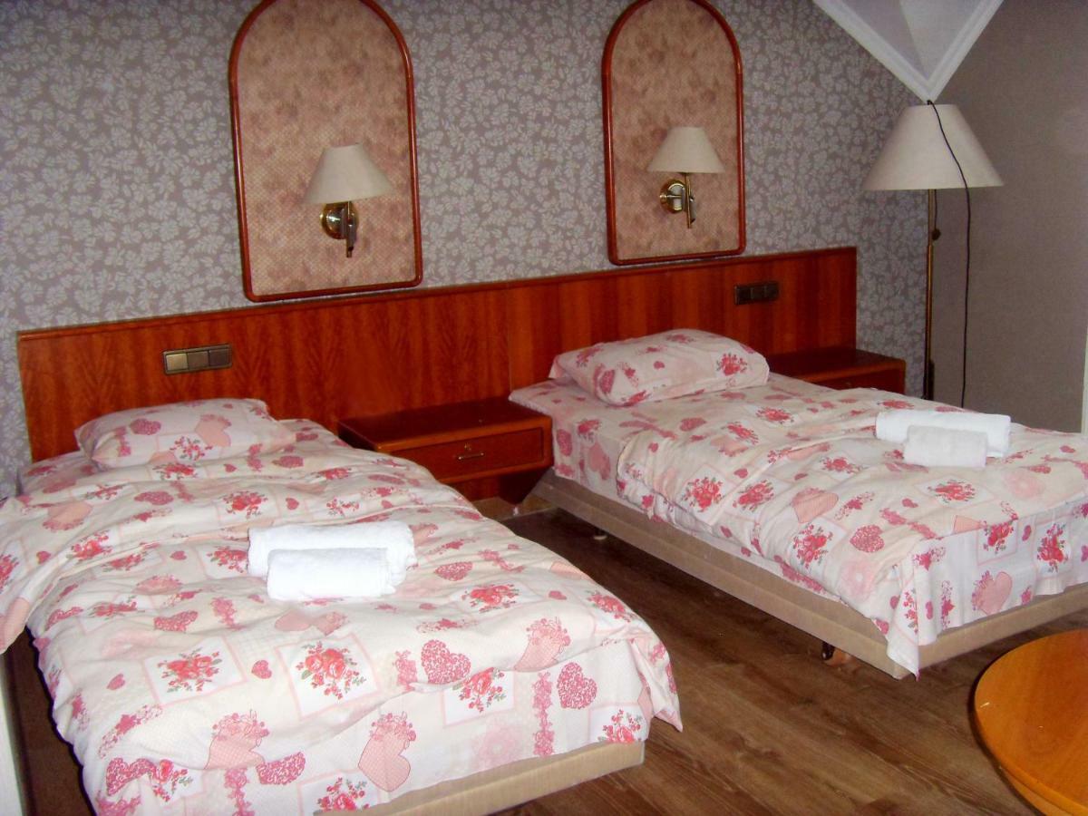 Hotel NADIKVARI Tbilisi Buitenkant foto
