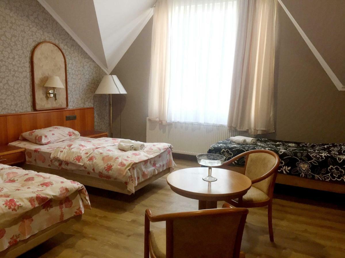 Hotel NADIKVARI Tbilisi Buitenkant foto